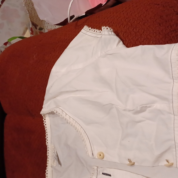 Top - Picture 3 of 3